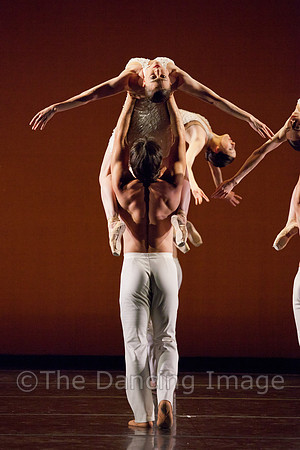 Tethered Pulse 4-27-11-0027