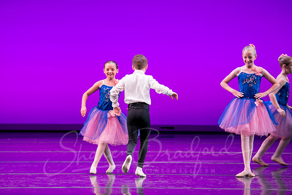 Dance at Le Moulin-0122