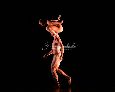 TITAS CP22 PILOBOLUS Symbiosis pc Sharen Bradford-1067