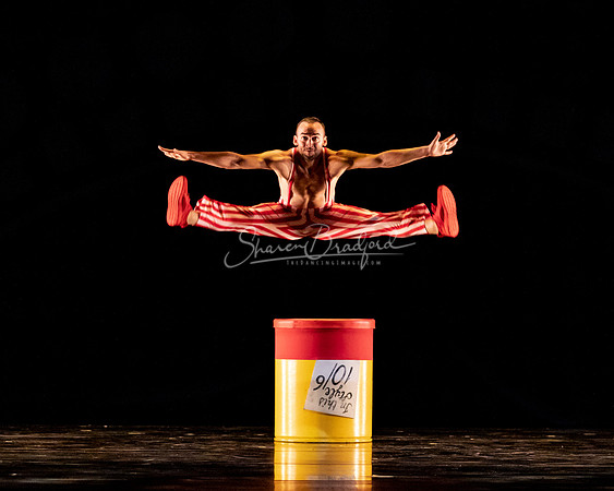 MOMIX Alice pc Sharen Bradford-0581