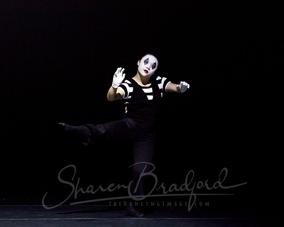 Give Them a Show pc Sharen Bradford-0521