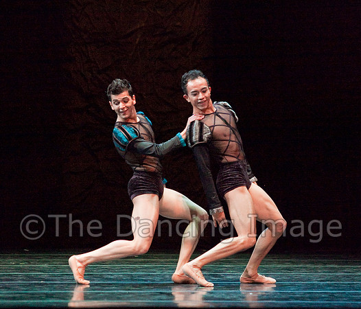 Por Vos Thurs-0741