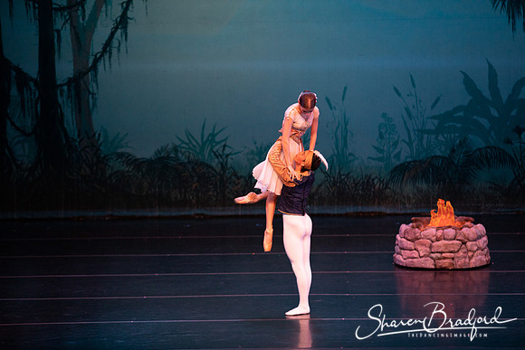 TDC La Bayadere pc Sharen Bradford-2583