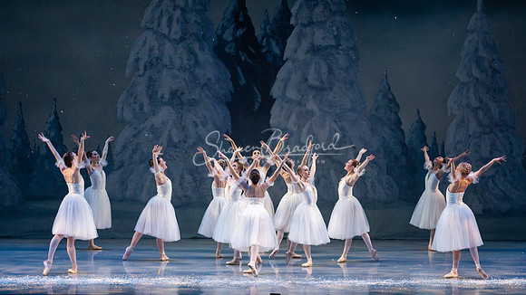 ACB Nutcracker Snow Sat 2021 pc Sharen Bradford-0957