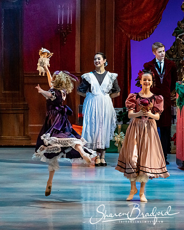 CCBT Nutcracker 19 pc Sharen Bradford-3615