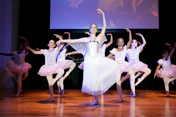 2007 Imagine the Impossible pc Sharen Bradford-0096