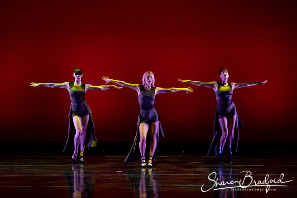 6 o'clock Dance Theater  pc Sharen Bradford-4379