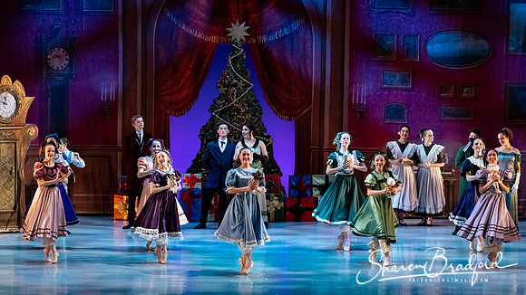 CCBT Nutcracker 19 pc Sharen Bradford-3690