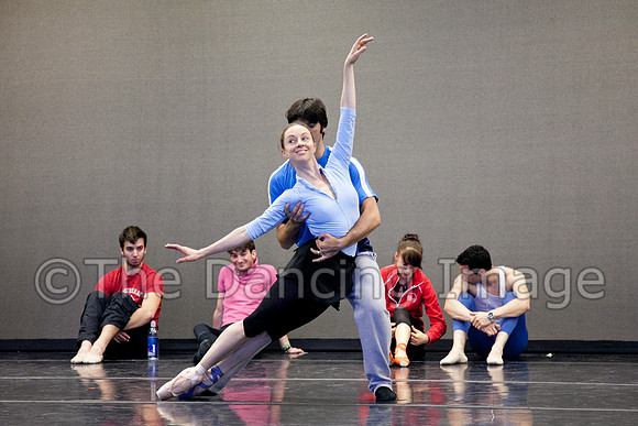 Class2011-2437