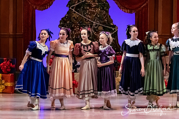 CCBT Nutcracker 19 pc Sharen Bradford-3531