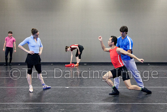 Class2011-2408