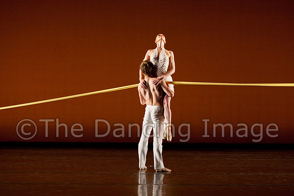 Tethered Pulse 4-27-11-0114