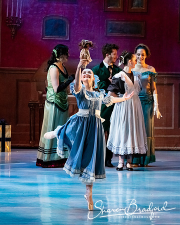 CCBT Nutcracker 19 pc Sharen Bradford-3651