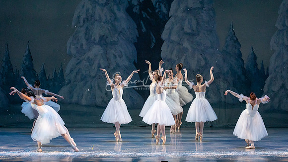 ACB Nutcracker Snow Sat 2021 pc Sharen Bradford-0913