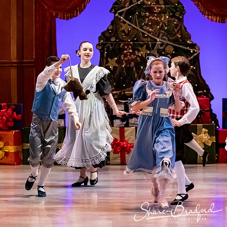 CCBT Nutcracker 19 pc Sharen Bradford-3551