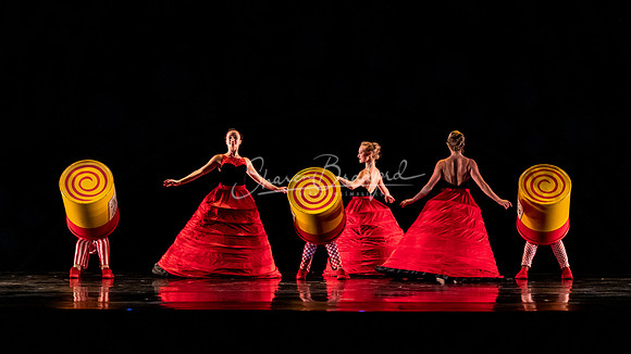 MOMIX Alice pc Sharen Bradford-0553