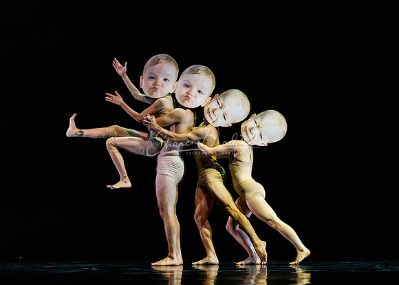MOMIX Alice pc Sharen Bradford-0322