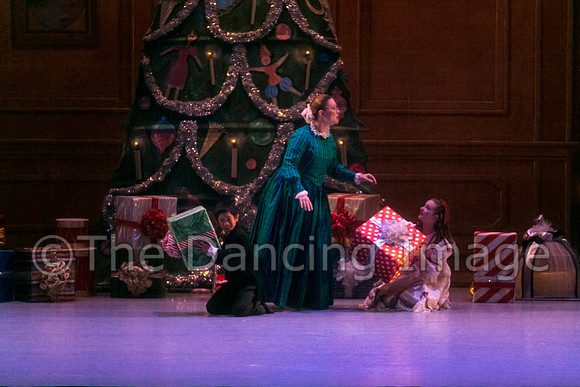 Nutcracker Sat-2766