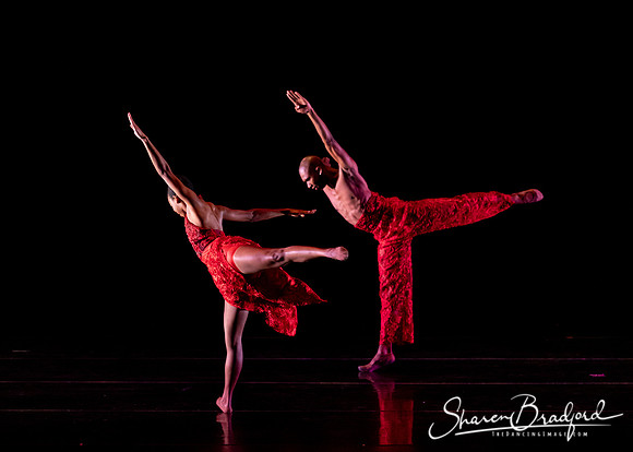 B Moore Dance_NISSI pc Sharen Bradford-2003