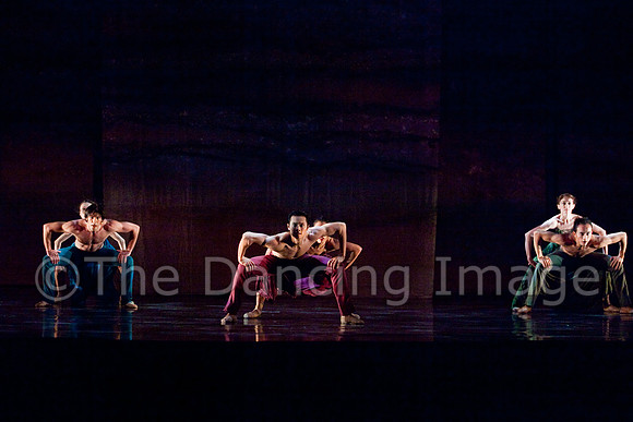 Maninyas Thurs-0480