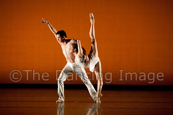 Tethered Pulse 4-27-11-0077