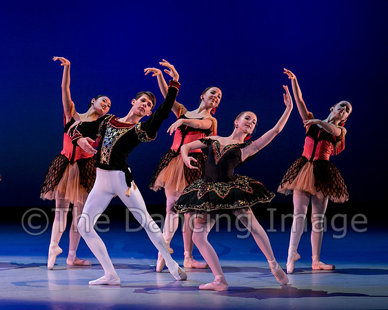 Ballet Ensemble-4423