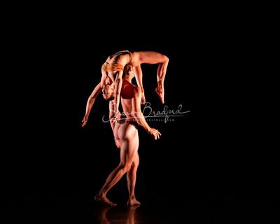 TITAS CP22 PILOBOLUS Symbiosis pc Sharen Bradford-1095