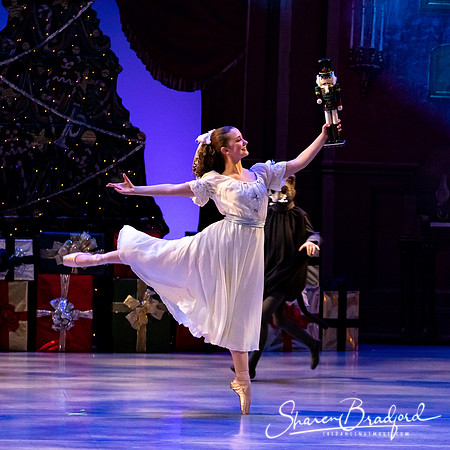 CCBT Nutcracker 19 pc Sharen Bradford-4413