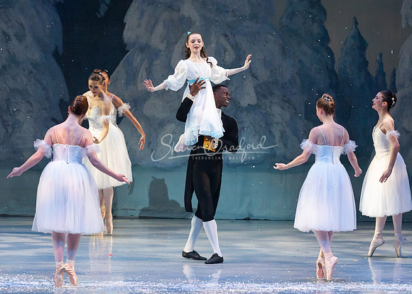 ACB Nutcracker Snow Sat 2021 pc Sharen Bradford-1017