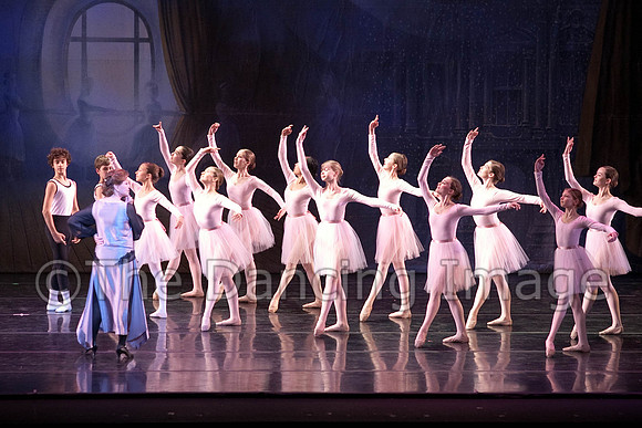 Nutcracker Thurs-0129