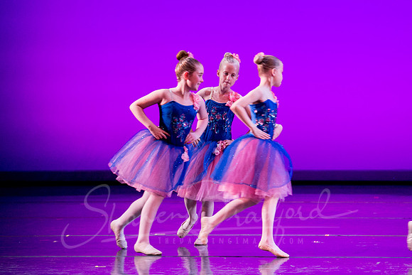 Dance at Le Moulin-0193