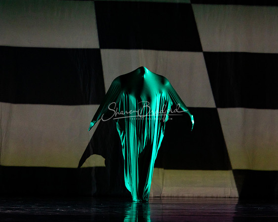 MOMIX Alice pc Sharen Bradford-1050