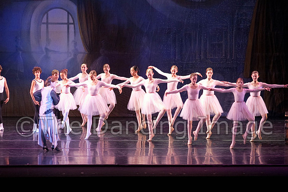 Nutcracker Thurs-0130
