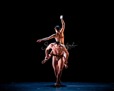 TITAS CP22 PILOBOLUS Symbiosis pc Sharen Bradford-1022