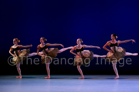 Ballet Ensemble-4497
