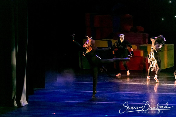 Battle Scene pc Sharen Bradford-0655