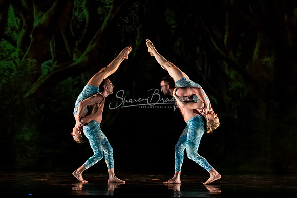 MOMIX Alice pc Sharen Bradford-0964
