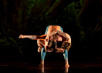MOMIX Alice pc Sharen Bradford-0899