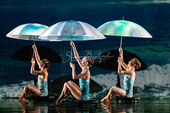 MOMIX Alice pc Sharen Bradford-0825