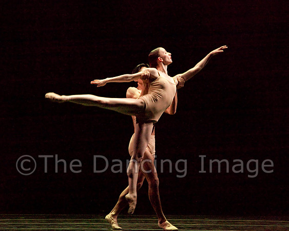 Por Vos Thurs-0546