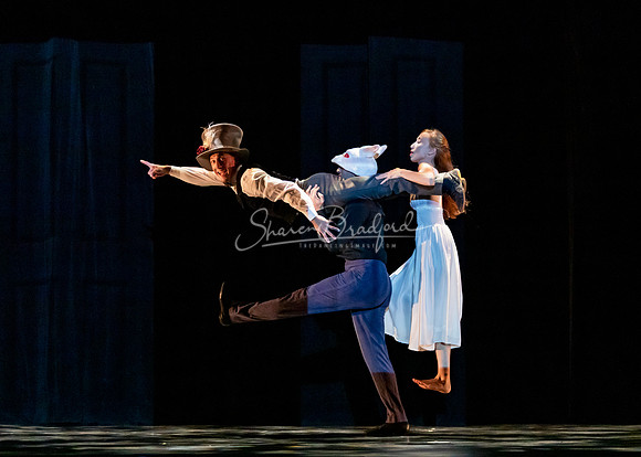 MOMIX Alice pc Sharen Bradford-0087