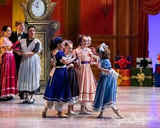 CCBT Nutcracker 19 pc Sharen Bradford-3519