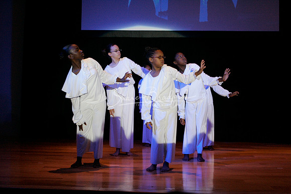 2007 Imagine the Impossible pc Sharen Bradford-0078