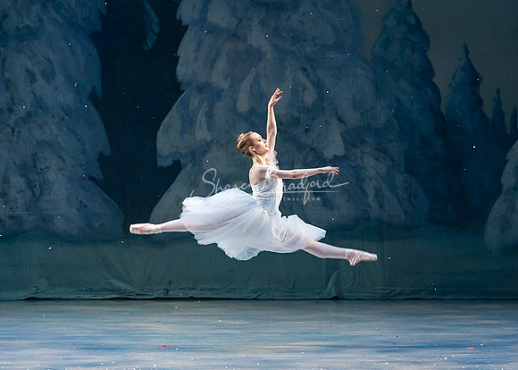 ACB Nutcracker Snow Sat 2021 pc Sharen Bradford-0933