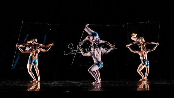 MOMIX Alice pc Sharen Bradford-0765