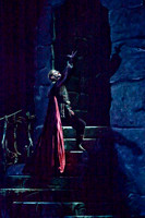 Dracula Thurs-0976