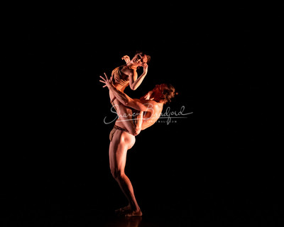 TITAS CP22 PILOBOLUS Symbiosis pc Sharen Bradford-1080