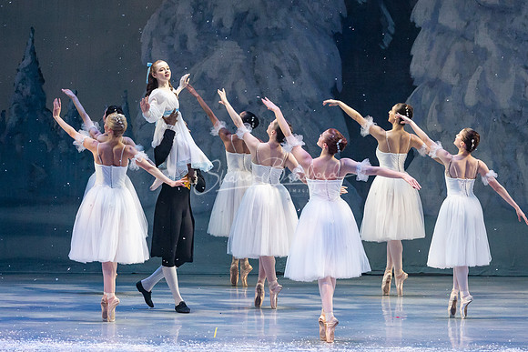 ACB Nutcracker Snow Sat 2021 pc Sharen Bradford-1013