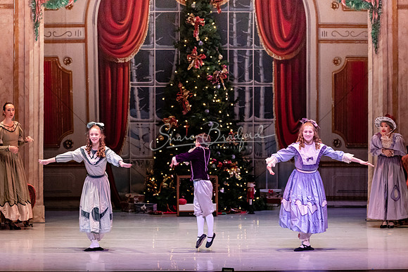 ACB Nutcracker Party Scene Sat 2021 pc Sharen Bradford-0087
