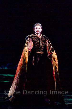 Dracula Thur Act I-0967